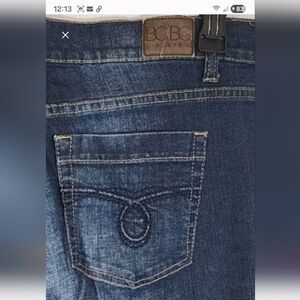 BCBG Paris jeans womens sz 14 with stretch straight leg medium wash stitched poc